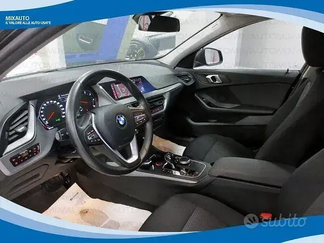 Usata BMW 116 Sport Line 116 CV (85 kW) 2021 Nero Utilitaria
