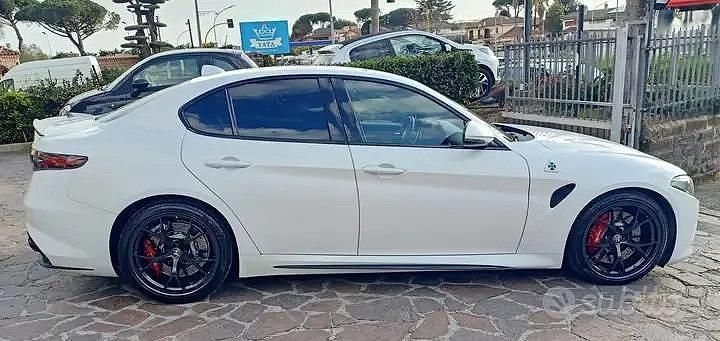 Usata Alfa Romeo Giulia Quadrifoglio 510 CV (375 kW) 2020 Bianco Berlina