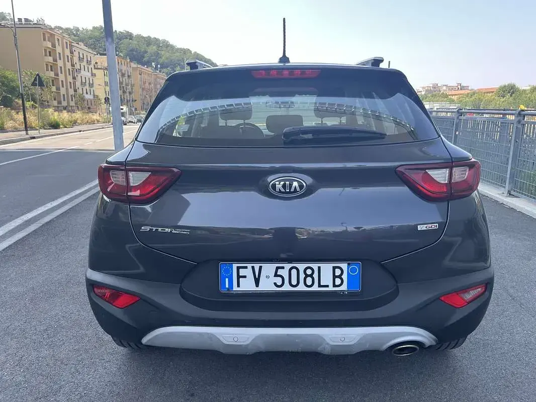 Usata Kia Stonic 120 CV (88 kW) 2019 SUV