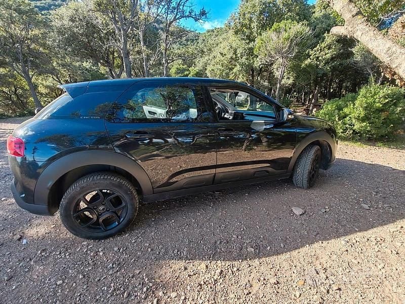 Nero Usata 2018 Citroën C4 Feel SUV | 10.900 € (Buon prezzo) - Immagine 1/4