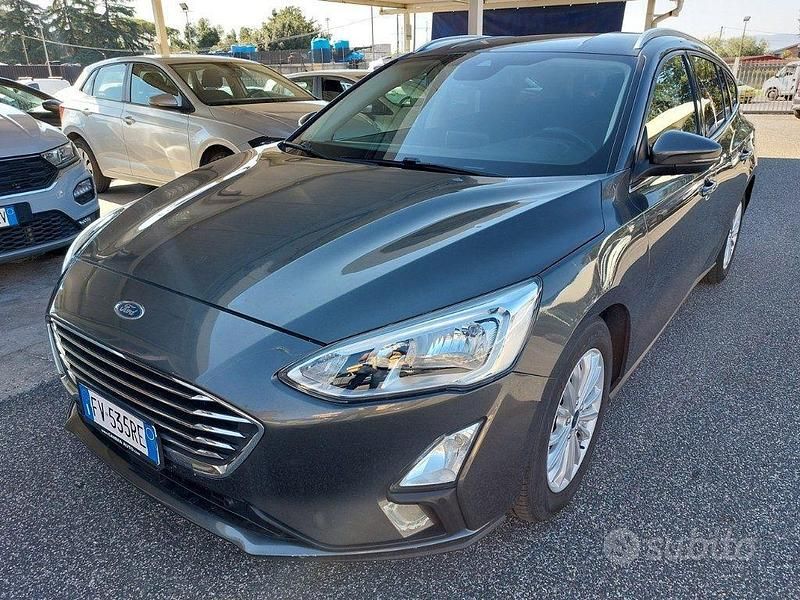 Usata Ford Focus Business Edition 120 CV (88 kW) 2019 Grigio Station wagon