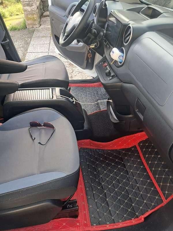 Usata Peugeot TePee Premium 92 CV (67 kW) 2013 Station wagon