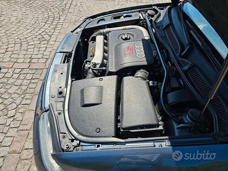 Usata Audi S3 225 CV (165 kW) 2002 Grigio Berlina