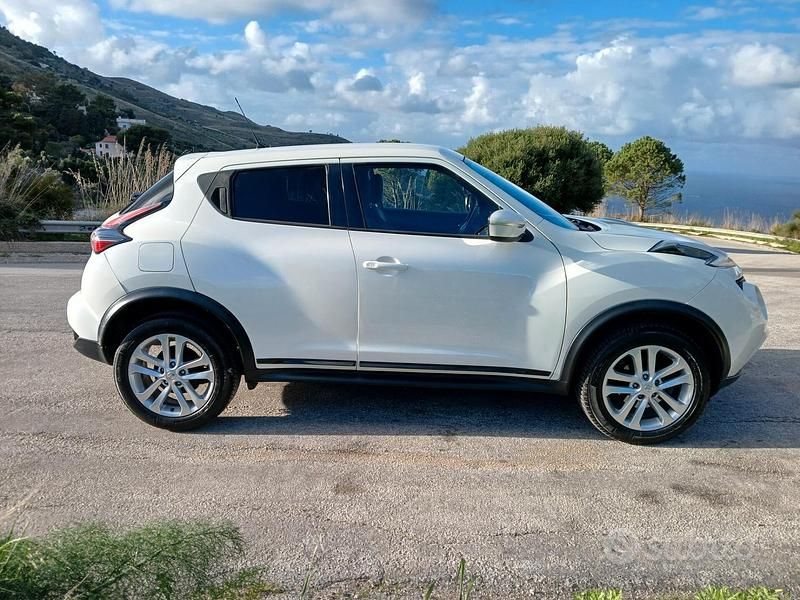 Usata Nissan Juke 110 CV (80 kW) 2018 Bianco SUV