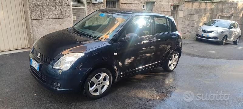 Usata Suzuki Swift GL 90 CV (66 kW) 2006 Nero Utilitaria