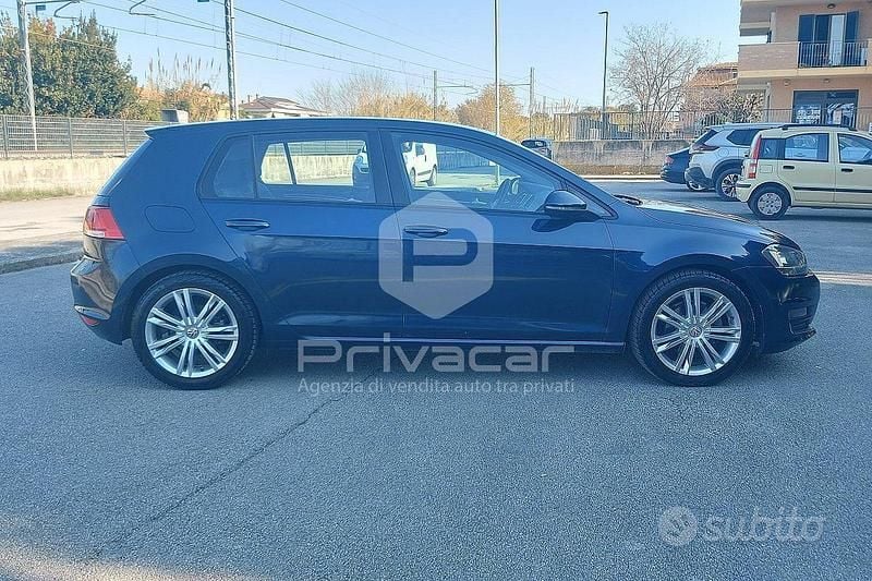 Usata VW Golf VII Highline 150 CV (110 kW) 2015 Blu Utilitaria
