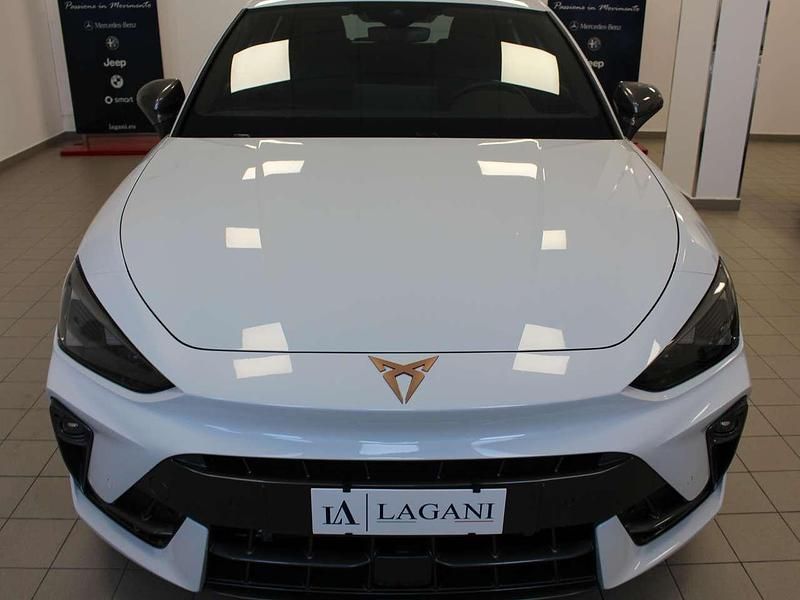 Usata Cupra Leon 150 CV (110 kW) 2025 Bianco Berlina