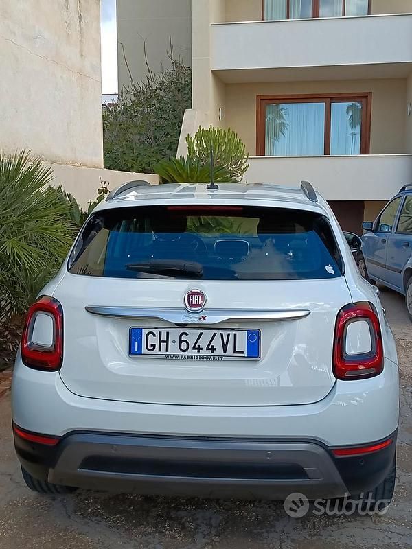 Usata Fiat 500 Cross 95 CV (69 kW) 2022 Station wagon