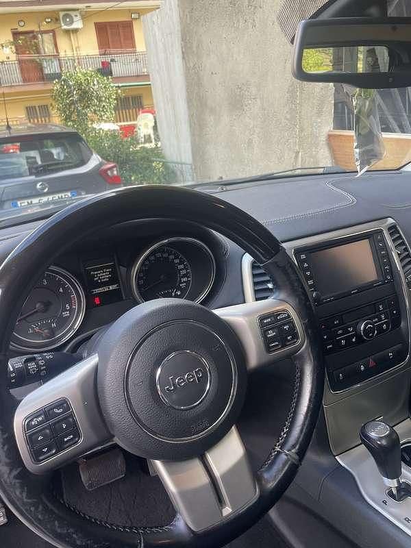 Usata Jeep Grand Cherokee Overland 241 CV (177 kW) 2012 SUV