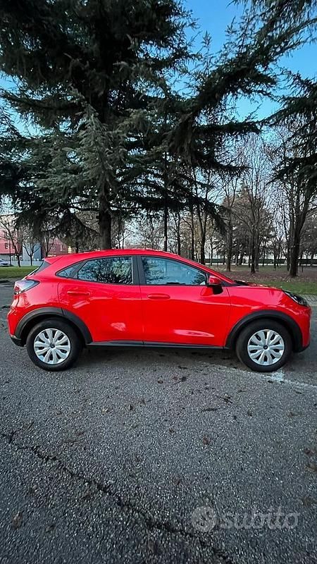 Usata Ford Puma 95 CV (69 kW) 2021 Rosso SUV