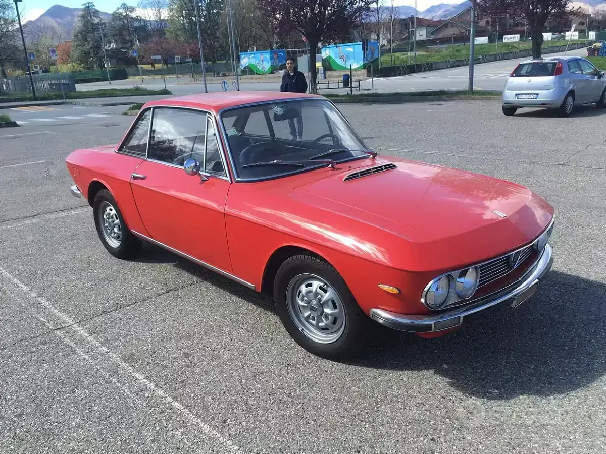 Usata Lancia Fulvia 90 CV (66 kW) 1970 Rosso Coupé