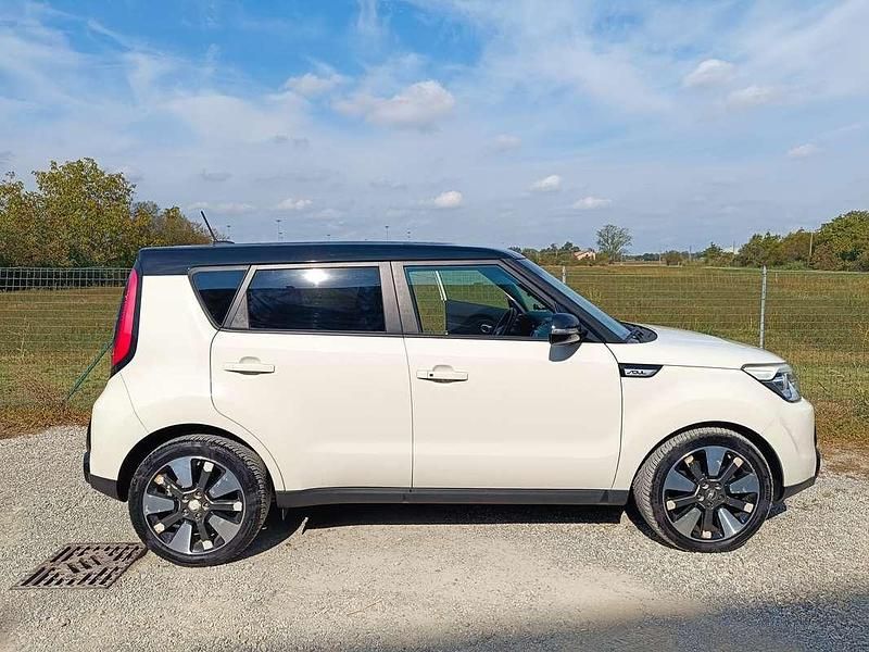 Usata Kia Soul 132 CV (97 kW) 2015 Bianco SUV