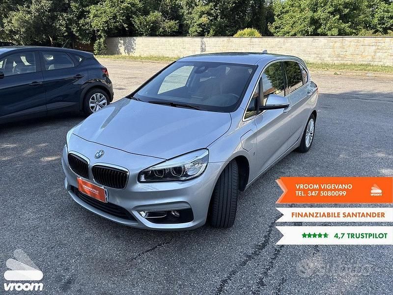 Grigio Usata 2017 BMW 225 Active Tourer Comfort Edition Monovolume | 16.990 € (Molto cara) - Immagine 1/4