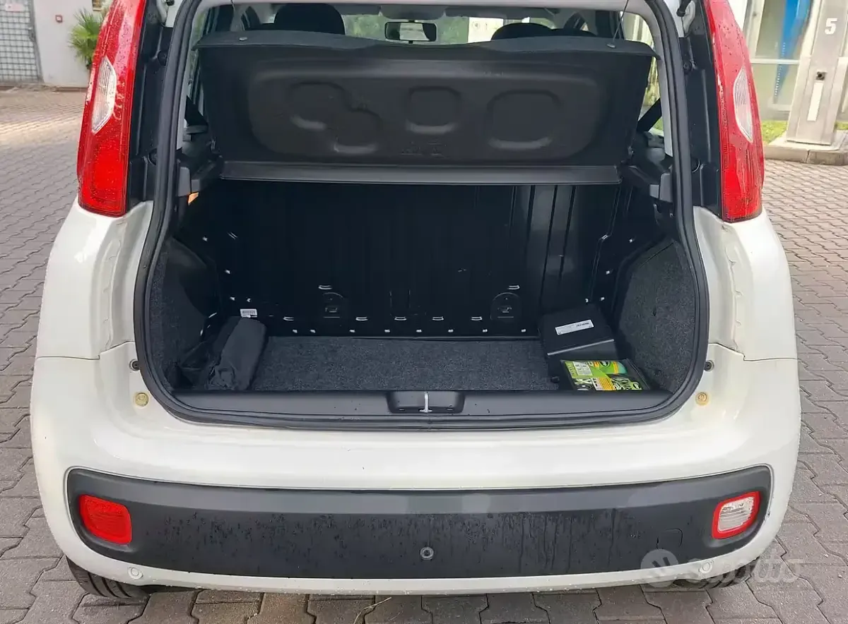 Usata Fiat Panda Lounge 69 CV (50 kW) 2019 Bianco Utilitaria