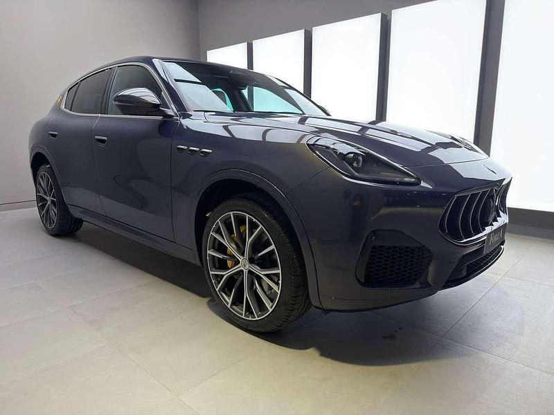 Nuova Maserati Grecale 250 CV (183 kW) 2025 Night interaction SUV