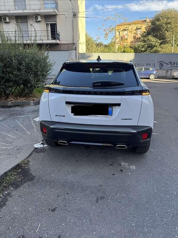 Usata Peugeot 2008 GTi 145 CV (106 kW) 2024 SUV