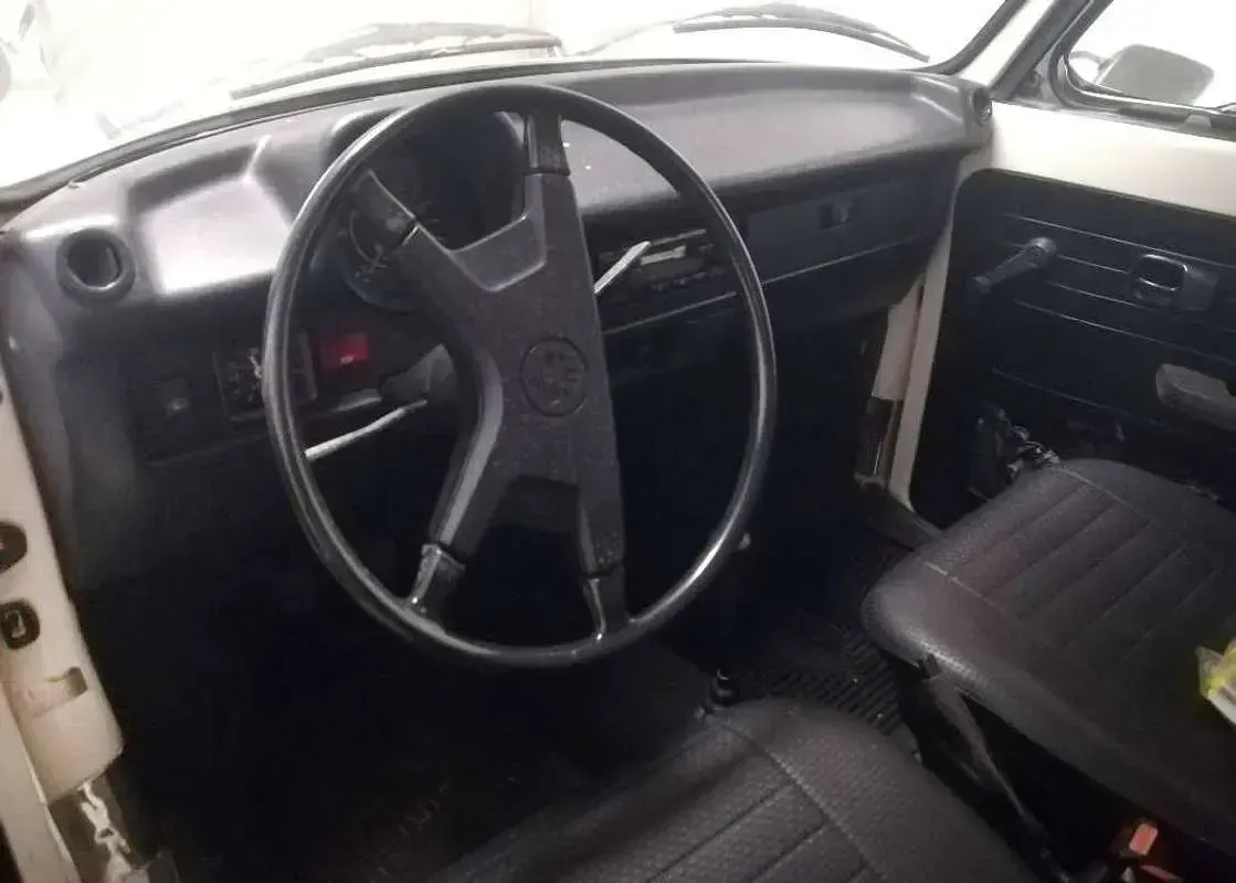 Usata VW Käfer 44 CV (32 kW) 1975 Bianco Cabrio