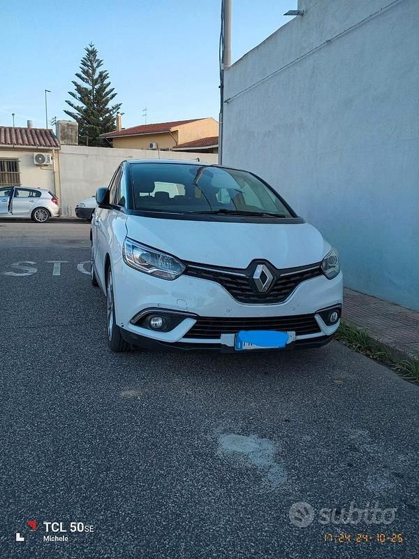 Usata Renault Scénic IV Zen 110 CV (80 kW) 2018 Bianco Monovolume