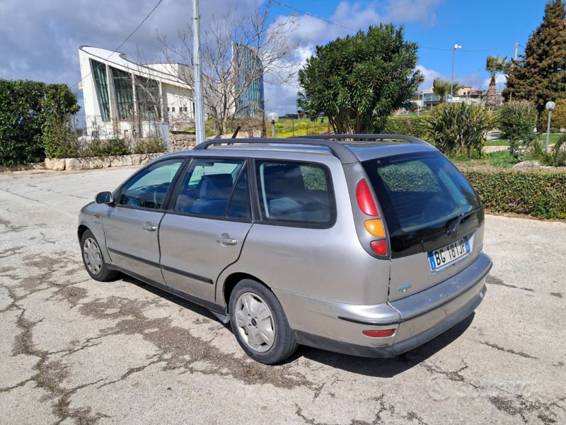 Usata Fiat Marea 105 CV (77 kW) 1999 Grigio Station wagon