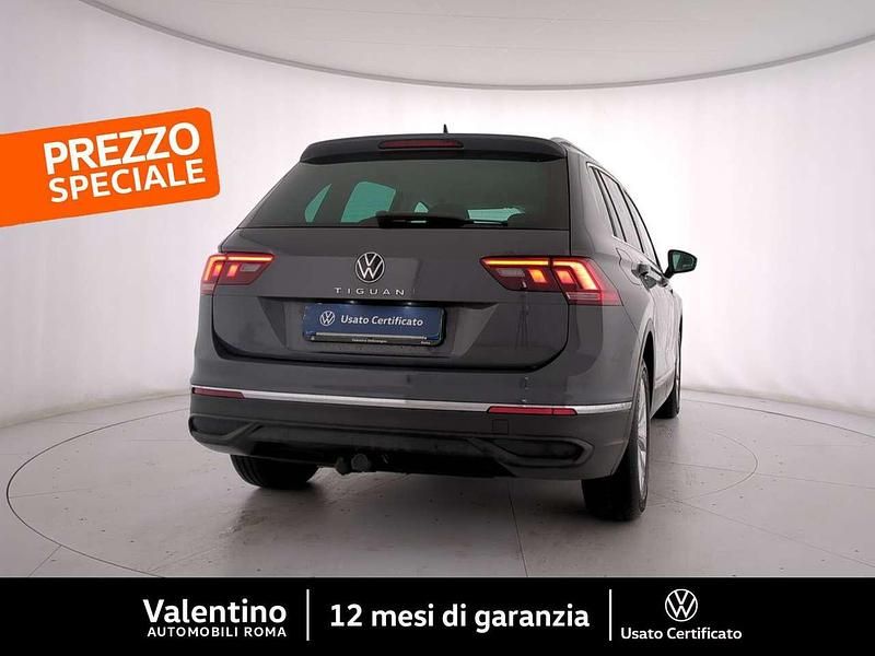 Usata VW Tiguan Life 150 CV (110 kW) 2023 Grigio SUV