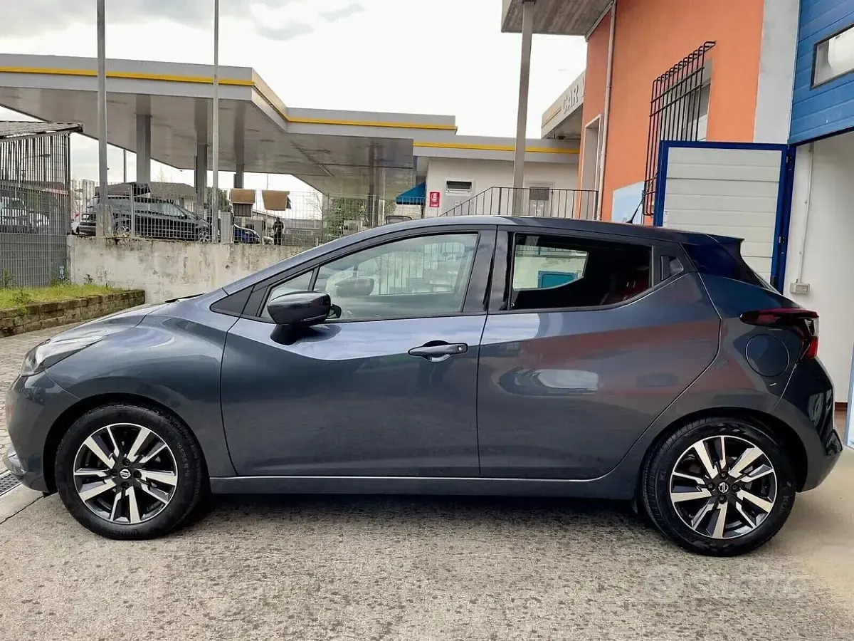 Usata Nissan Micra N-Way 71 CV (52 kW) 2019 Grigio Utilitaria