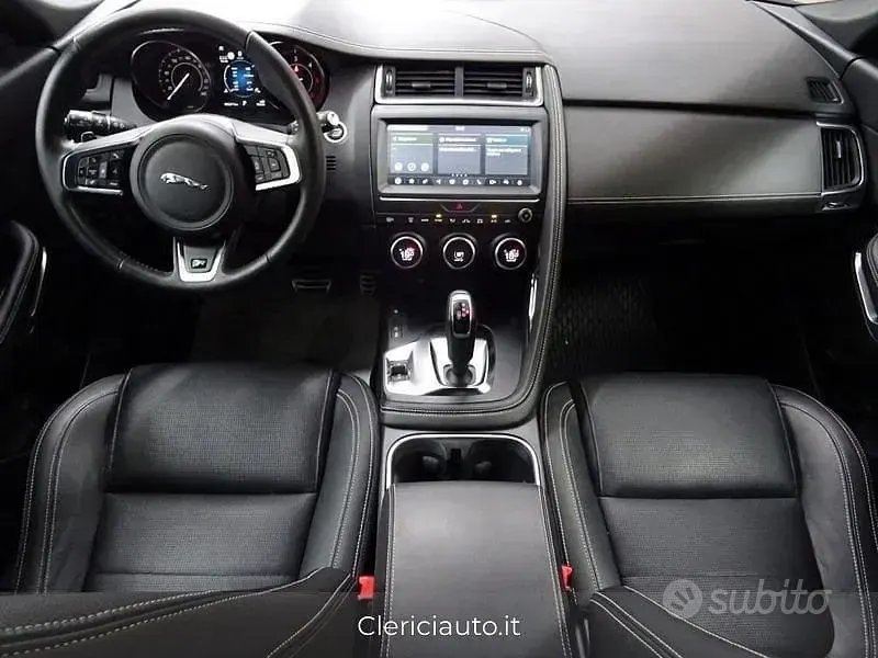 Usata Jaguar E-Pace R-Dynamic 179 CV (131 kW) 2020 Nero SUV