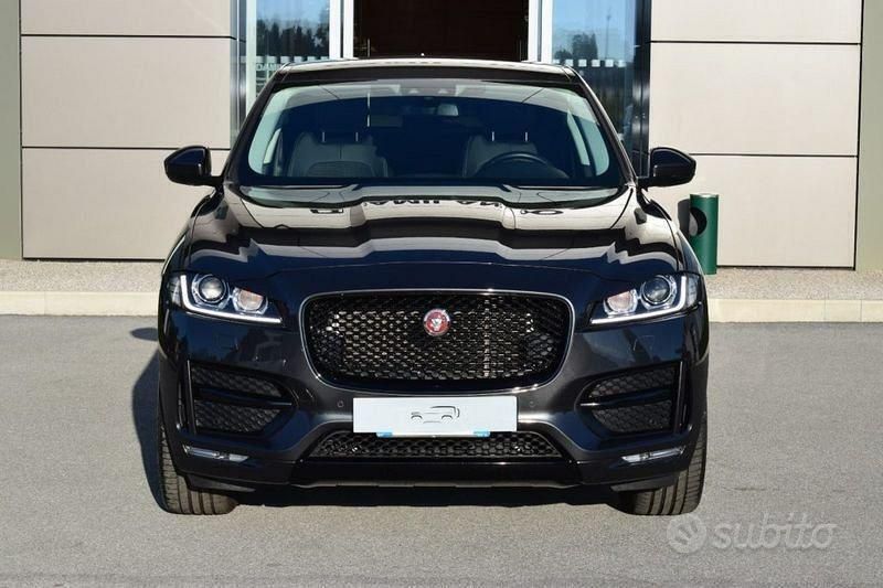 Usata Jaguar F-Pace R-Sport 180 CV (132 kW) 2018 Nero SUV