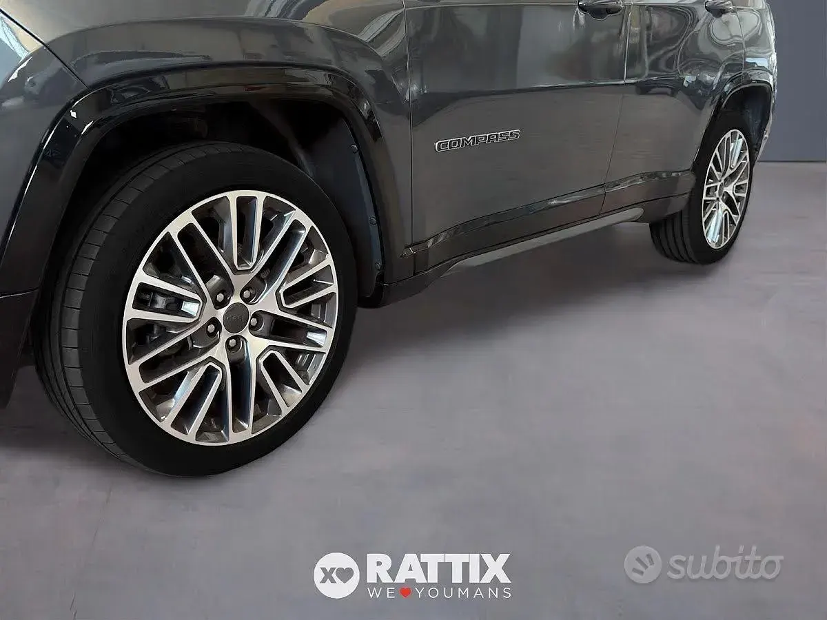 Usata Jeep Compass Summit 131 CV (96 kW) 2025 Grigio SUV