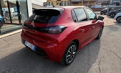 Usata Peugeot 208 Active 75 CV (55 kW) 2023 Rosso Utilitaria