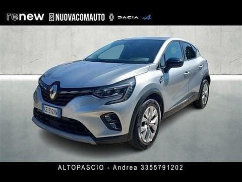 Usata Renault Captur Intens 101 CV (74 kW) 2021 Argento SUV