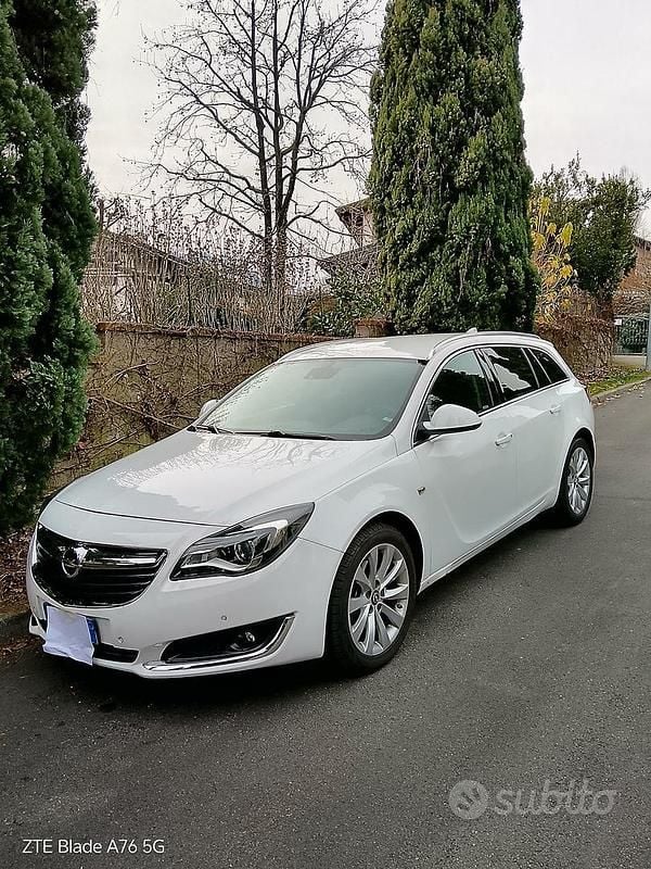 Usata 2016 Opel Insignia Station wagon | 9500 € (Molto cara) - Immagine 1/4