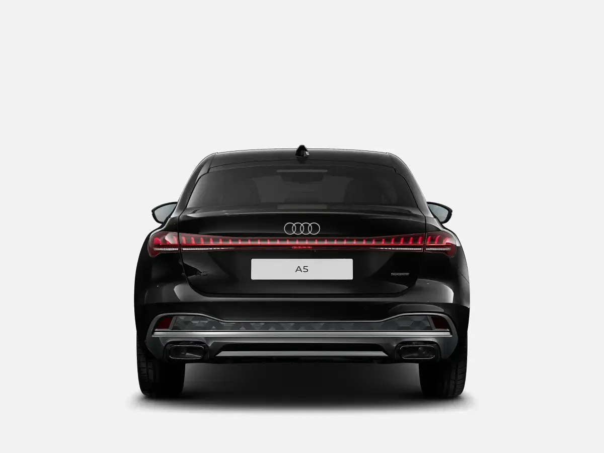 Nuova Audi A5 Advanced 299 CV (219 kW) 2025 Nero mythos metallizzato Berlina