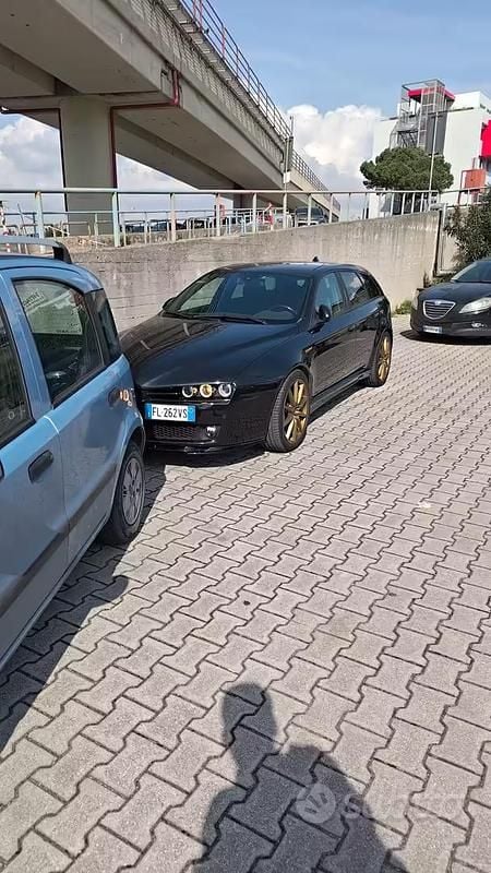 Usata Alfa Romeo 159 Ti 200 CV (147 kW) 2011 Nero Station wagon