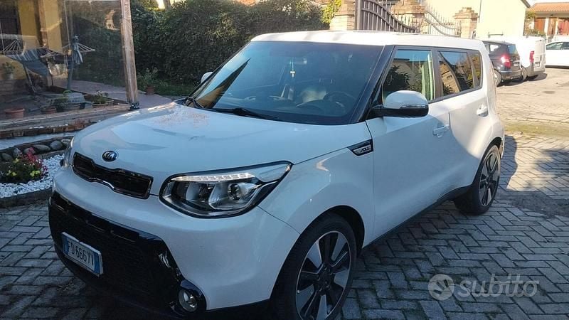 Usata Kia Soul 2016 Bianco SUV