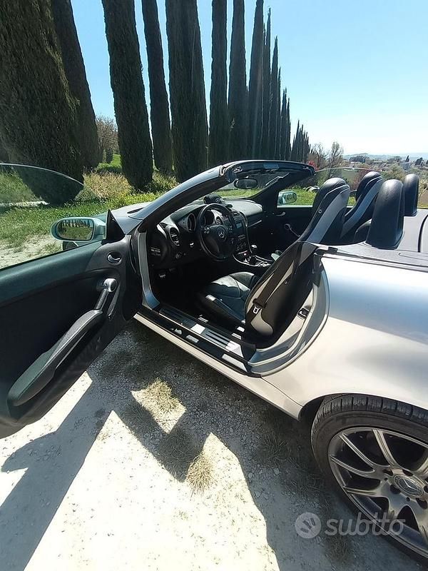 Usata Mercedes SLK200 Edition 163 CV (119 kW) 2007 Grigio Cabrio