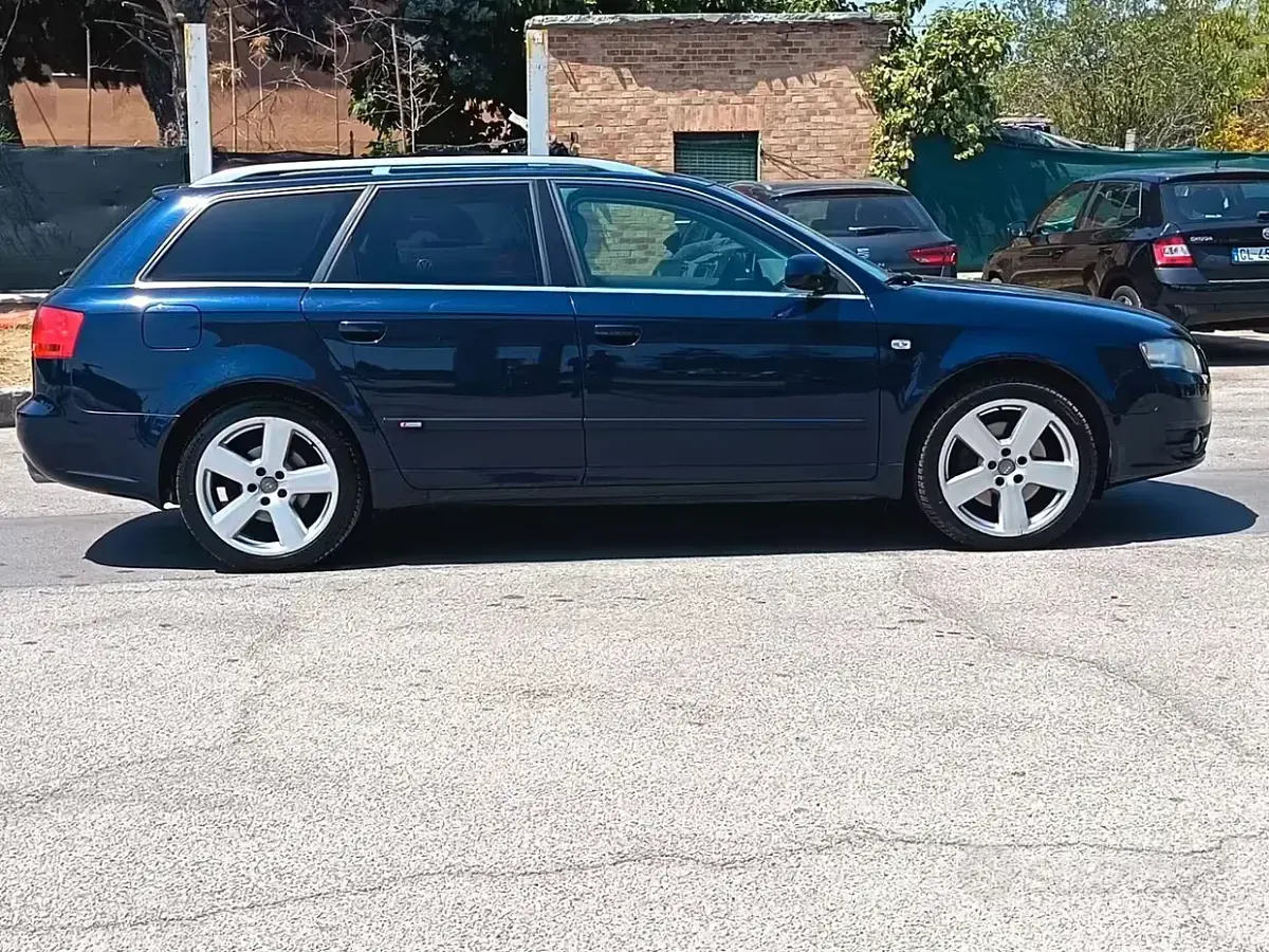 Usata Audi A4 Comfort 200 CV (147 kW) 2006 Bluazzurro Station wagon