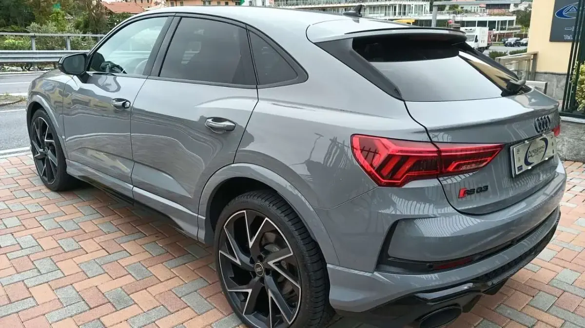 Usata Audi RS Q3 Sportback 400 CV (294 kW) 2022 Grigio daytona SUV