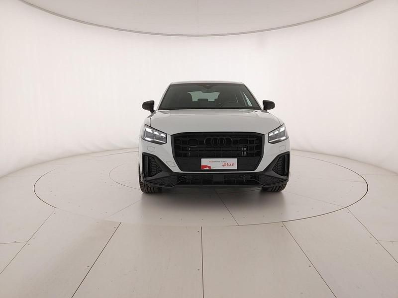 Nuova Audi Q2 S-Line 150 CV (110 kW) 2026 Bianco ghiacciaio metallizzato SUV