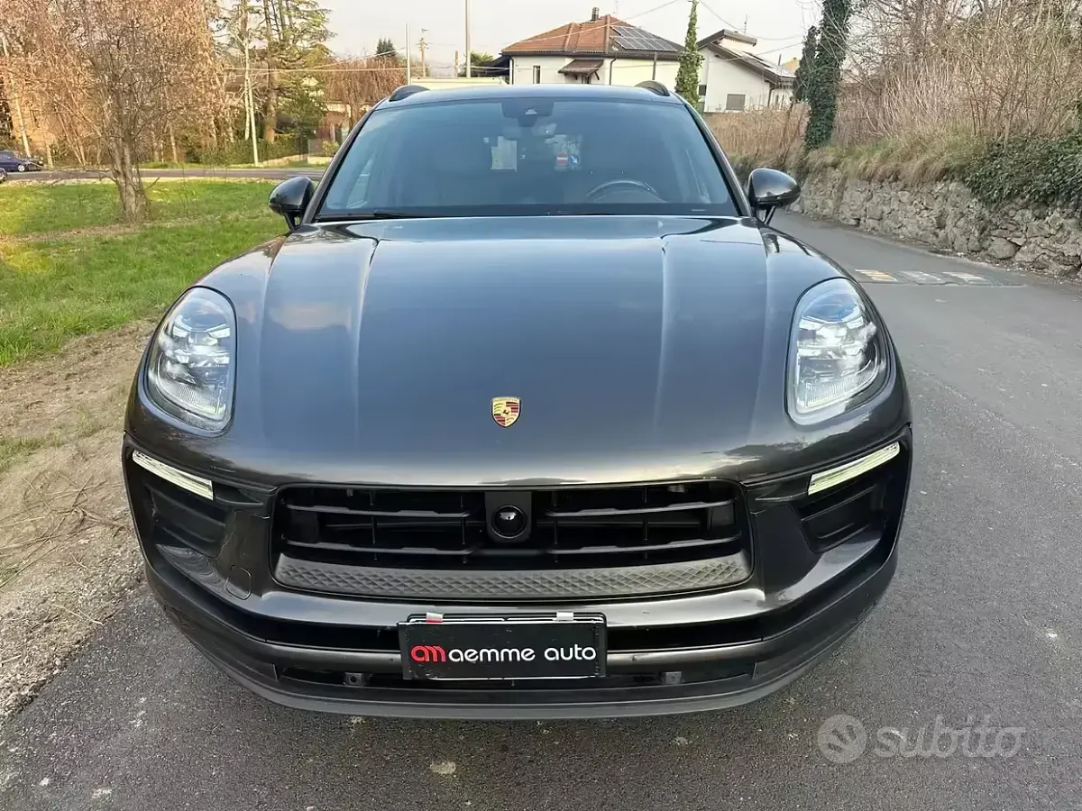 Occasion Porsche Macan 265 ch (194 kW) 2022 Gris SUV