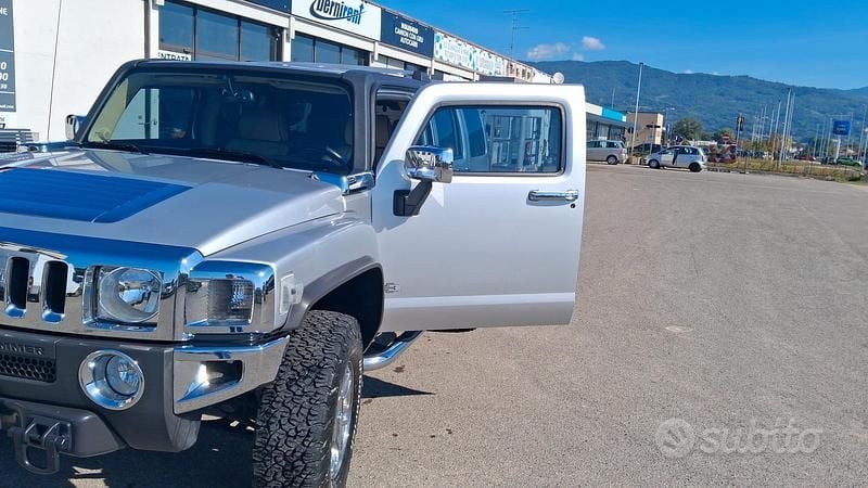 Usata Hummer H3 245 CV (180 kW) 2008 Grigio SUV
