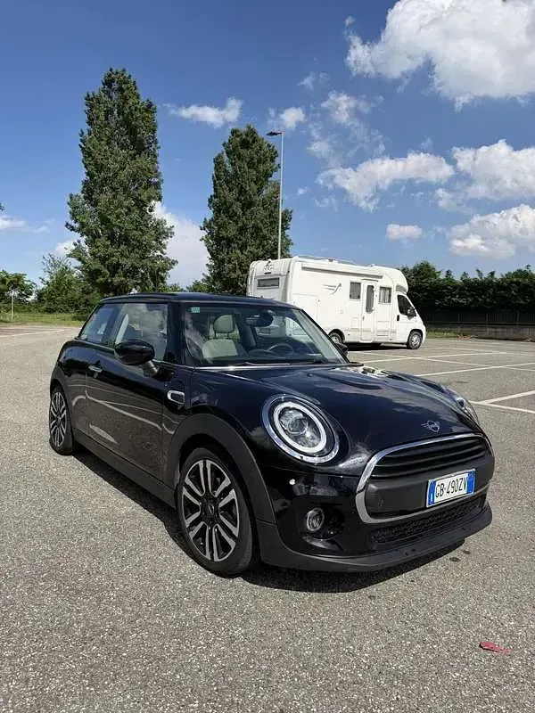 Usata Mini ONE 75 CV (55 kW) 2021 Utilitaria