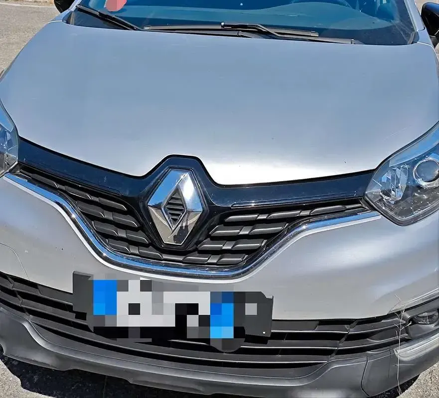 Usata Renault Captur 90 CV (66 kW) 2019 Grigio SUV