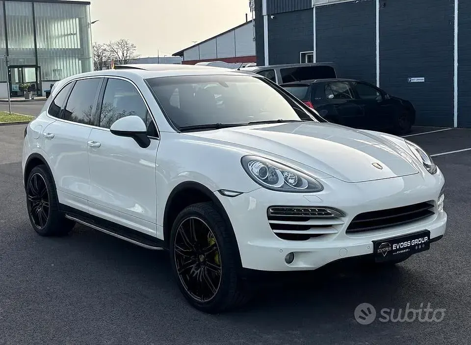 Usata Porsche Cayenne S 240 CV (176 kW) 2011 Bianco SUV