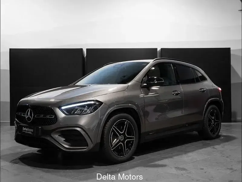 Usata Mercedes GLA200 Advanced Plus 150 CV (110 kW) 2026 SUV