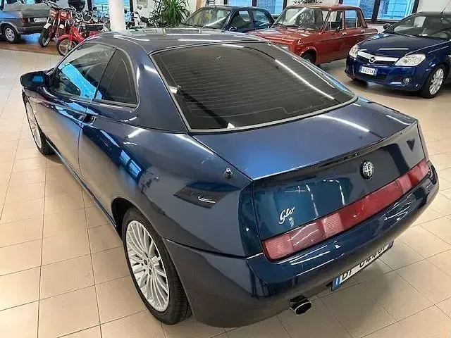 Usata Alfa Romeo GTV 144 CV (105 kW) 1999 Blu/azzurro Coupé