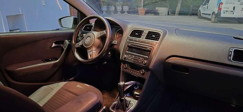 Usata VW Polo United 75 CV (55 kW) 2013 Nero Berlina