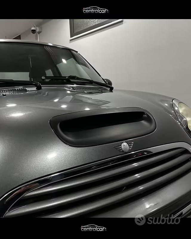 Usata Mini Cooper S 170 CV (125 kW) 2005 Grigio Utilitaria