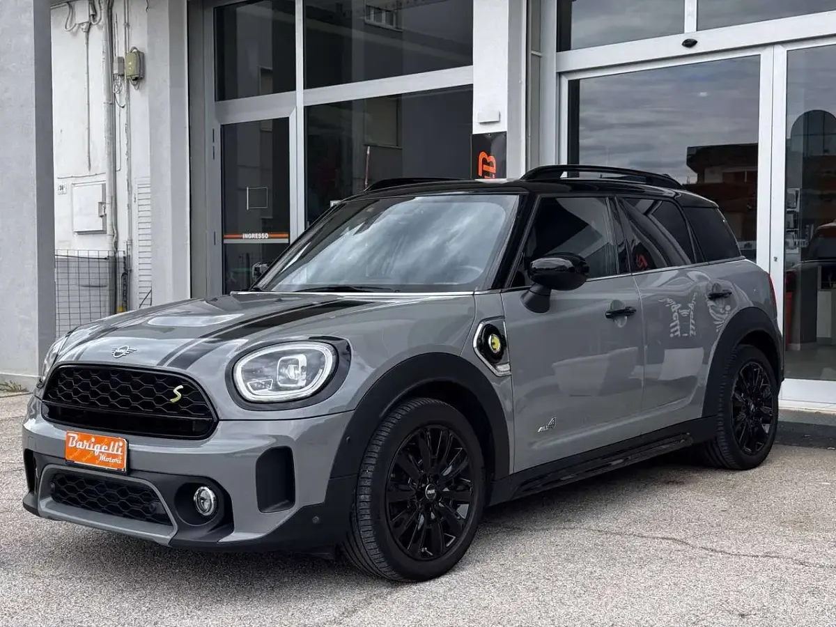 Usata Mini Cooper S Countryman Business 125 CV (91 kW) 2021 Grigio SUV