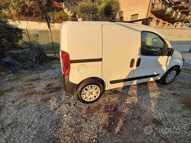 Usata Fiat Fiorino 75 CV (55 kW) 2014 Bianco Monovolume