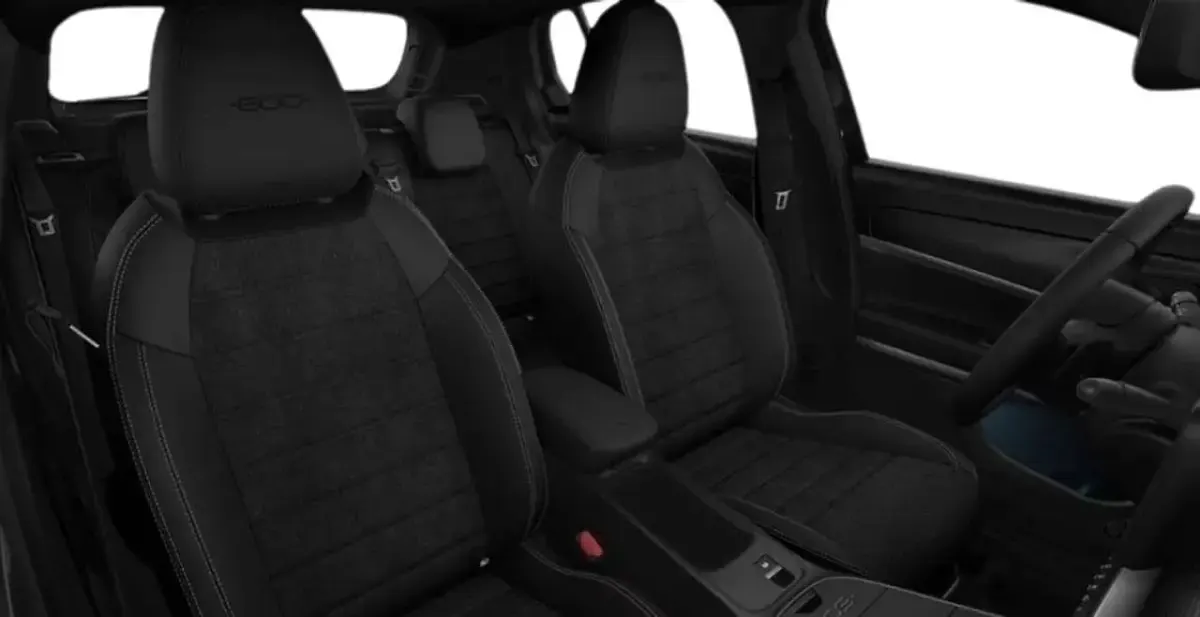 Nuova Fiat 600 Sport 145 CV (106 kW) 2026 Nero SUV